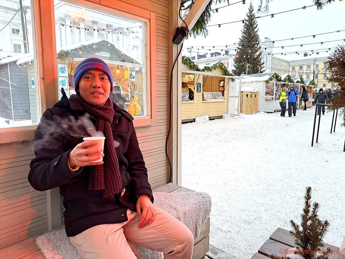 Warm drinks at the Helsinki Christmas market